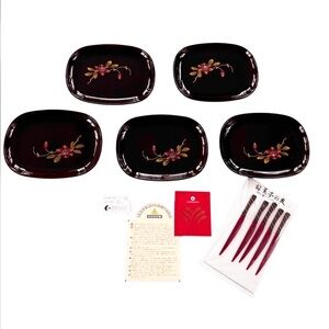 YAMAKATAYA Japanese Lacquerware Desert Plates and Picks Floral Design New in Box
